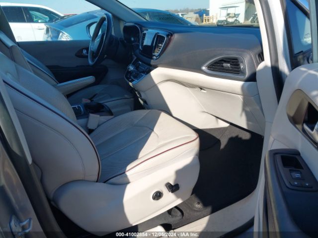 2C4RC1GG7HR504313 Chrysler Pacifica Limited