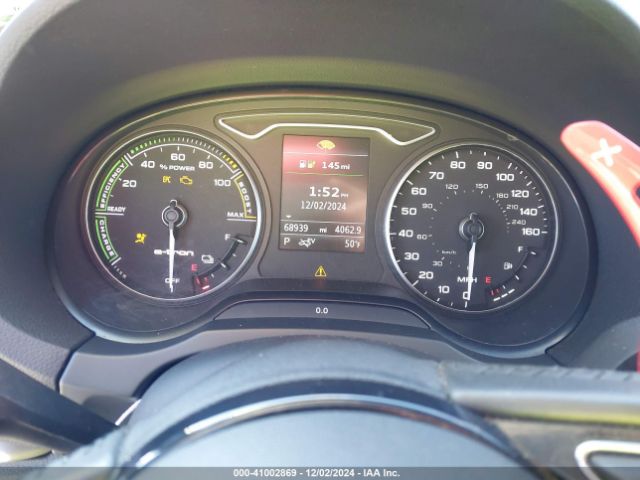 WAUUPBFF3HA036966 Audi A3 E-tron 1.4t Premium