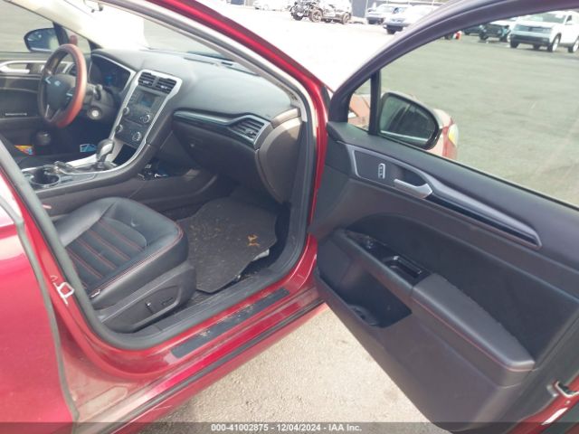 3FA6P0H7XGR210581 Ford FUSION SE