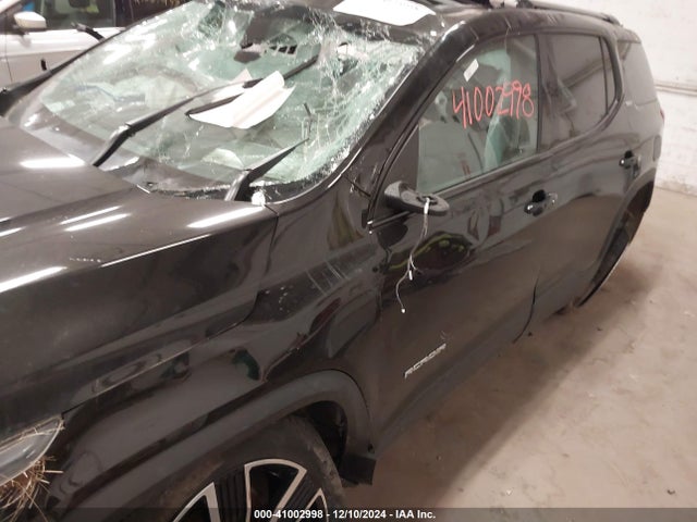 1GKKNULS0KZ141832 GMC Acadia Slt-1