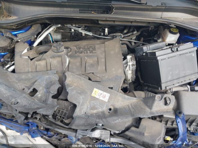 NMTKHMBX6LR104270 Toyota C-HR LE