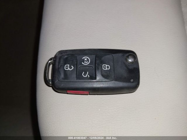 1VWCN7A36EC073554 Volkswagen Passat 2.0l Tdi Sel Premium