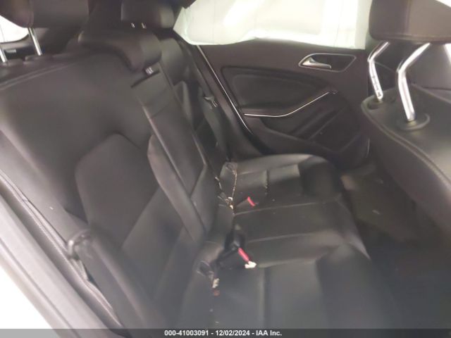 WDCTG4GB8JJ450962 Mercedes-Benz Gla 250 4matic