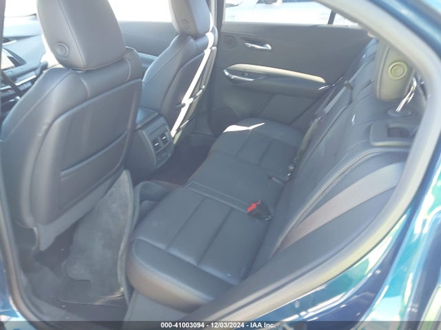 2019 CADILLAC XT4 1GYFZCR45KF144502 Photo 7