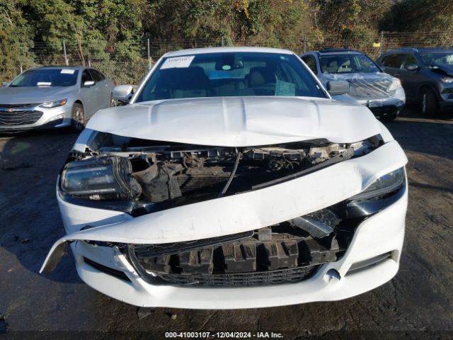 2C3CDXHG4FH863212 Dodge Charger Sxt