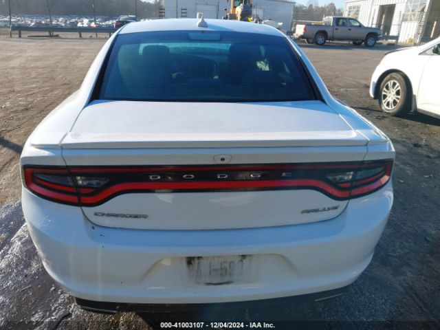 2C3CDXHG4FH863212 Dodge Charger Sxt
