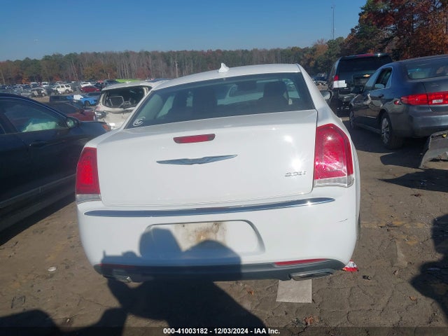 2C3CCAAG0GH306339 Chrysler 300 Limited