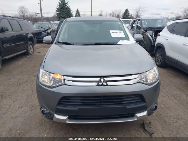 Mitsubishi Outlander Se 2015 JA4AZ3A39FZ007936 Image 12