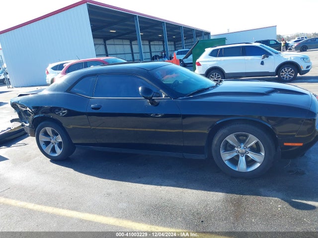 Dodge Challenger Sxt 2017 2C3CDZAG7HH568596 Image 14
