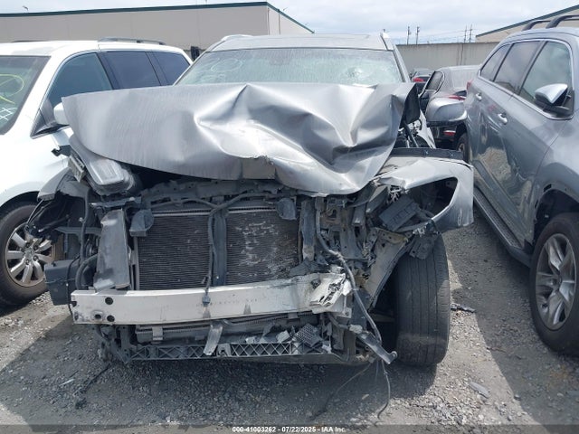 Infiniti 2016 2016 5N1AL0MN8GC532229 Image 11
