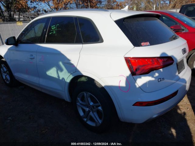 WA1ANAFY5J2015425 Audi Q5 2.0t Premium/2.0t Tech Premium
