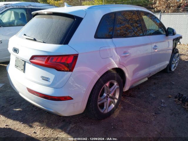 WA1ANAFY5J2015425 Audi Q5 2.0t Premium/2.0t Tech Premium