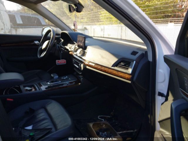 WA1ANAFY5J2015425 Audi Q5 2.0t Premium/2.0t Tech Premium