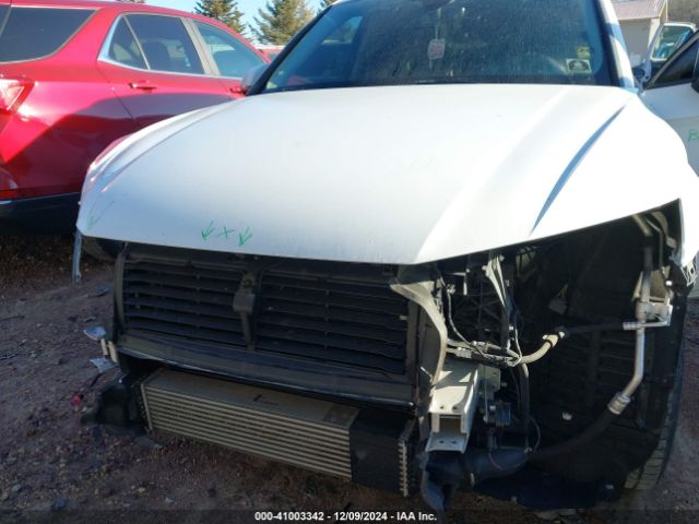 WA1ANAFY5J2015425 Audi Q5 2.0t Premium/2.0t Tech Premium