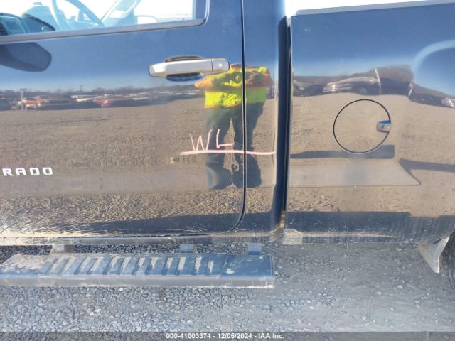 2018 CHEVROLET SILVERADO 1500 1GCNKNEHXJZ151727 Photo 5