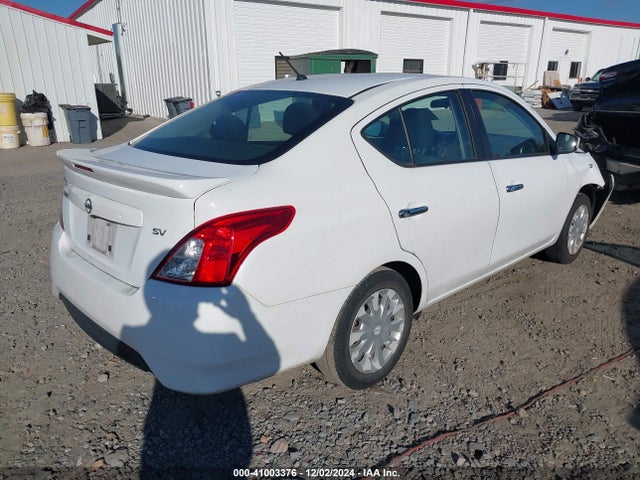 Nissan Versa 1.6 Sv 2019 3N1CN7AP1KL832555 Image 4