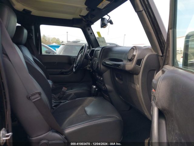 2017 JEEP WRANGLER UNLIMITED 1C4BJWEG7HL630557 Photo 4