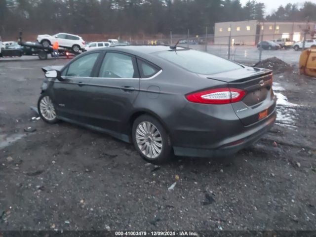 3FA6P0UU2FR102241 Ford Fusion Hybrid S