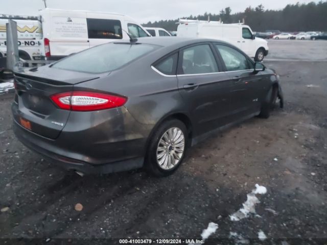3FA6P0UU2FR102241 Ford Fusion Hybrid S