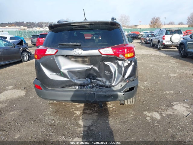 2T3RFREV2FW261259 Toyota Rav4 Xle