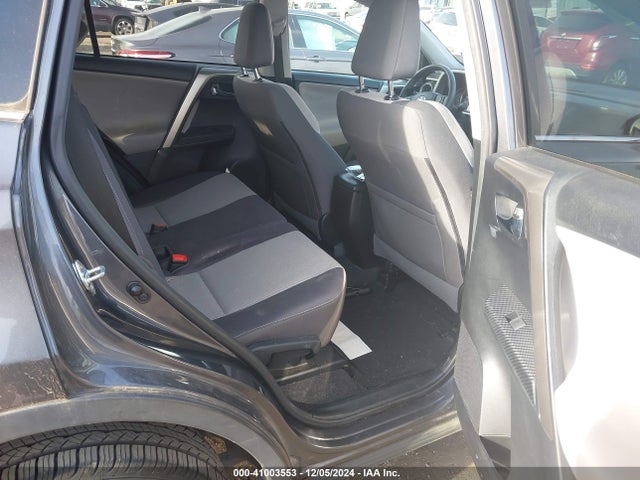 2T3RFREV2FW261259 Toyota Rav4 Xle