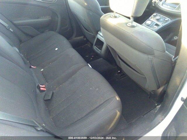 1C3CCCAB7FN690478 Chrysler 200 Limited