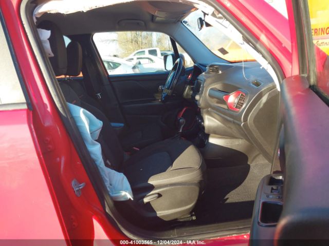ZACCJBCB2HPE81586 Jeep Renegade Trailhawk 4x4