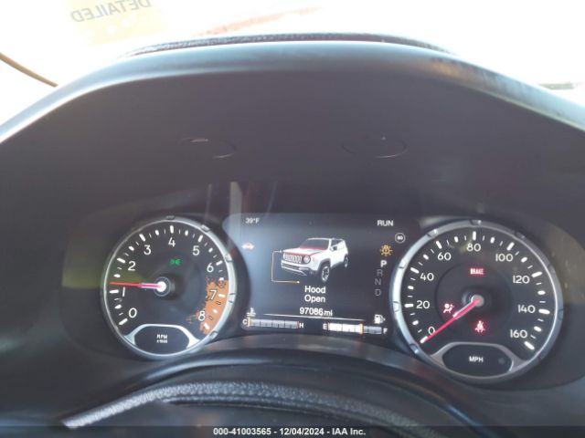 ZACCJBCB2HPE81586 Jeep Renegade Trailhawk 4x4