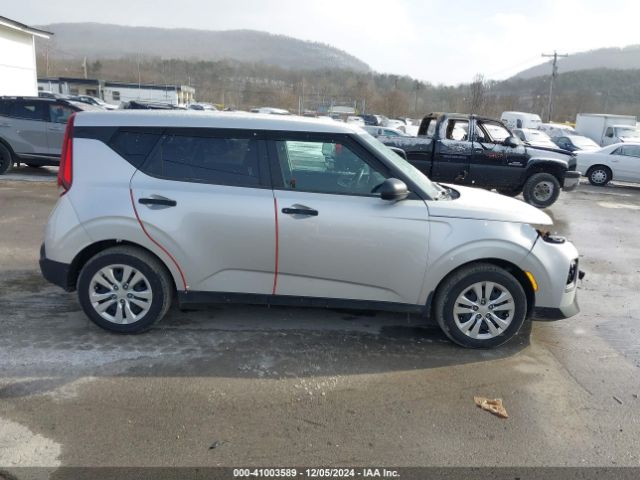 KNDJ22AU3L7726247 KIA SOUL LX