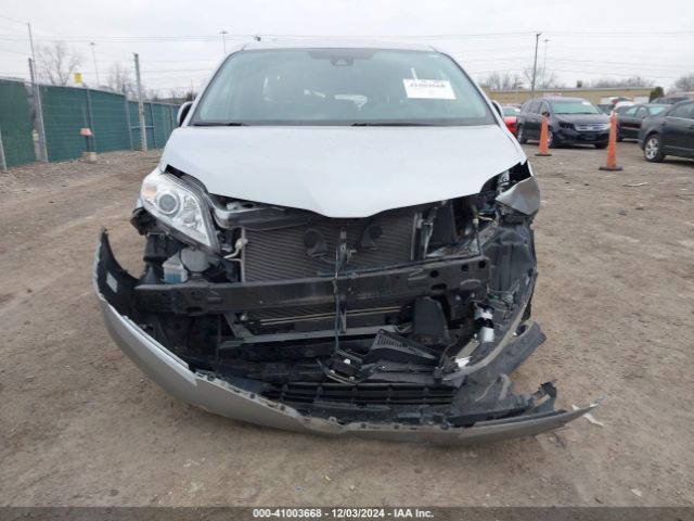 5TDKZ3DC6LS050925 Toyota SIENNA LE