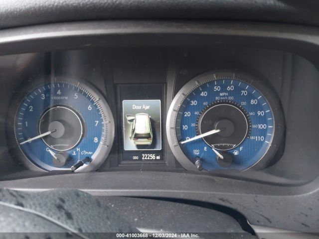 5TDKZ3DC6LS050925 Toyota SIENNA LE