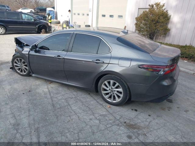 4T1C11AK7NU019446 Toyota CAMRY LE