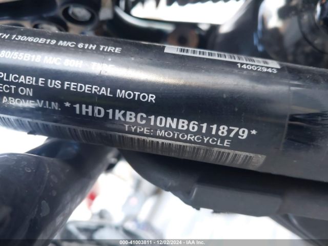 2022 HARLEY-DAVIDSON FLHX 1HD1KBC10NB611879 Photo 9