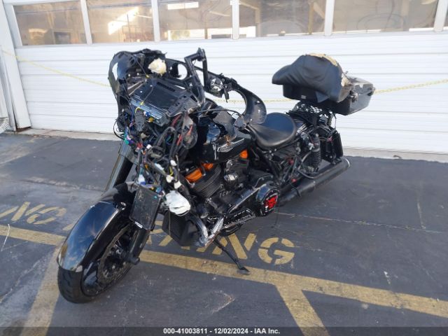 2022 HARLEY-DAVIDSON FLHX 1HD1KBC10NB611879 Photo 1