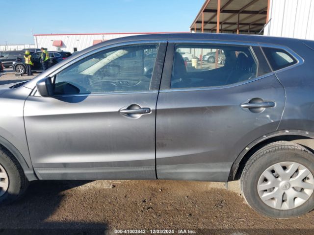 JN1BJ1CV4LW253930 Nissan Rogue Sport S Fwd Xtronic Cvt