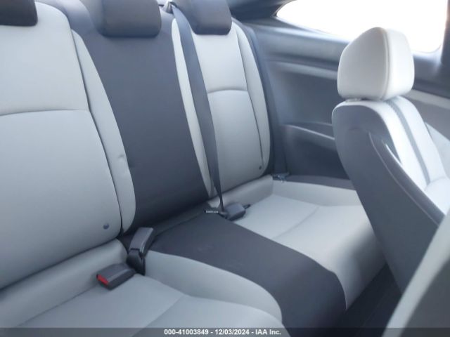 2HGFC4B00GH309142 Honda Civic Lx-p