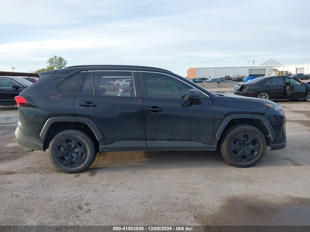 Toyota RAV4 LE 2019 JTMH1RFV5KD042330 Image 14