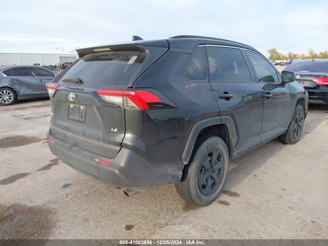 Toyota RAV4 LE 2019 JTMH1RFV5KD042330 Image 4