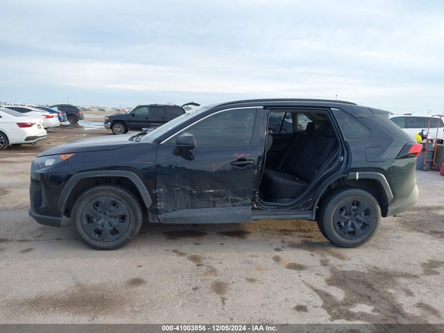 Toyota RAV4 LE 2019 JTMH1RFV5KD042330 Image 6