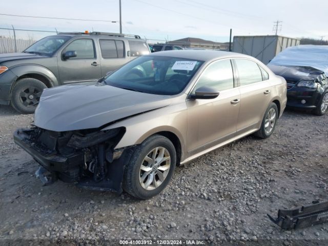 1VWAT7A31HC036705 Volkswagen Passat 1.8t S