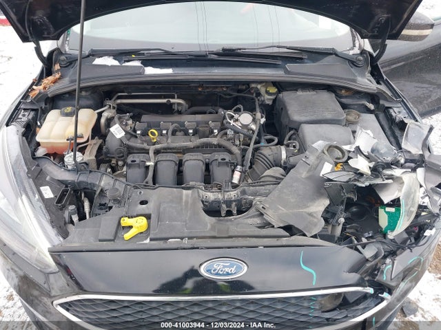 Ford FOCUS SE 2016 1FADP3K25GL325982 Image 10