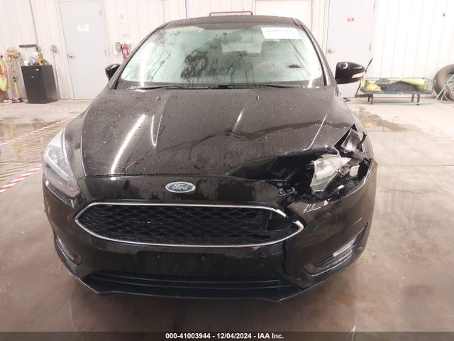 Ford FOCUS SE 2016 1FADP3K25GL325982 Image 12