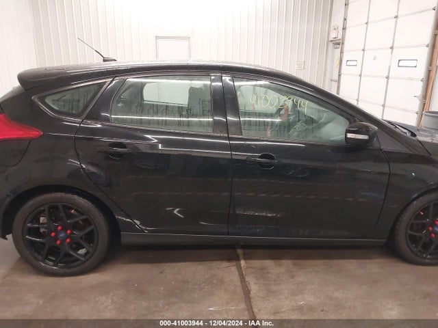 Ford FOCUS SE 2016 1FADP3K25GL325982 Image 13