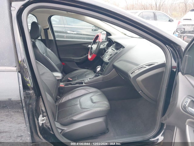 Ford FOCUS SE 2016 1FADP3K25GL325982 Image 5