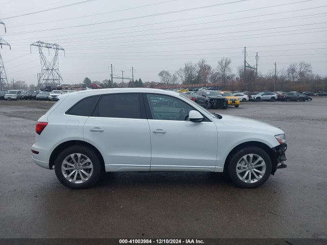 WA1LFAFP6FA013595 Audi Q5 2.0t Premium