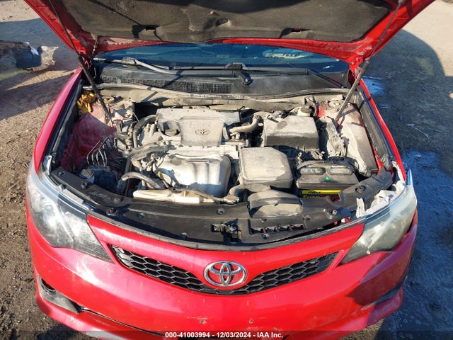 4T1BF1FK2EU856174 Toyota CAMRY SE