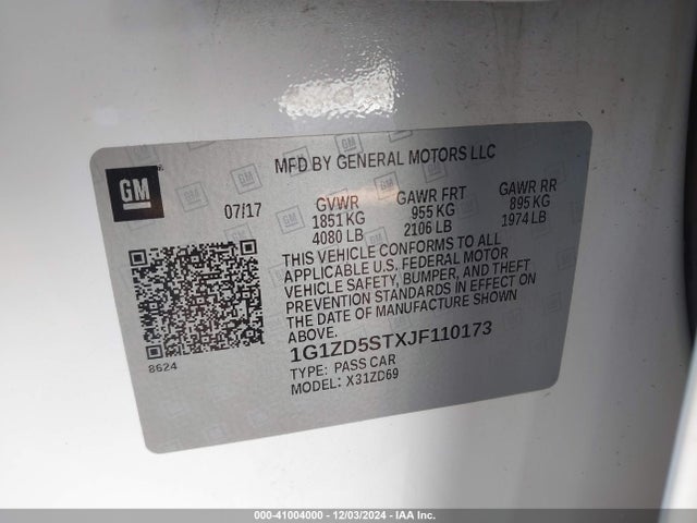 1G1ZD5STXJF110173 Chevrolet MALIBU LT