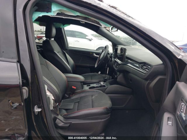 1FMCU0MN1PUA69334 Ford Escape St-line