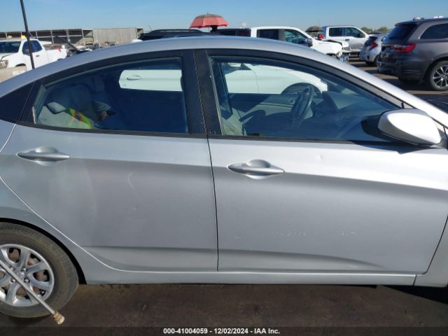 KMHCT4AE2FU818378 Hyundai ACCENT GLS
