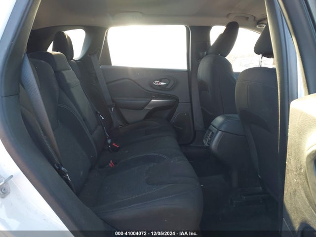 1C4PJMCX5KD229524 Jeep Cherokee Latitude 4x4